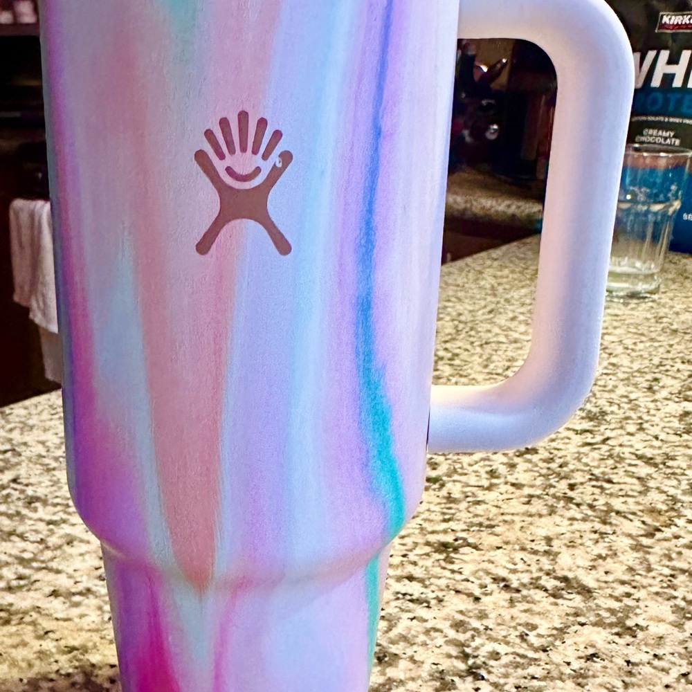 Hydro Flask Multicolor Tumbler with Handle